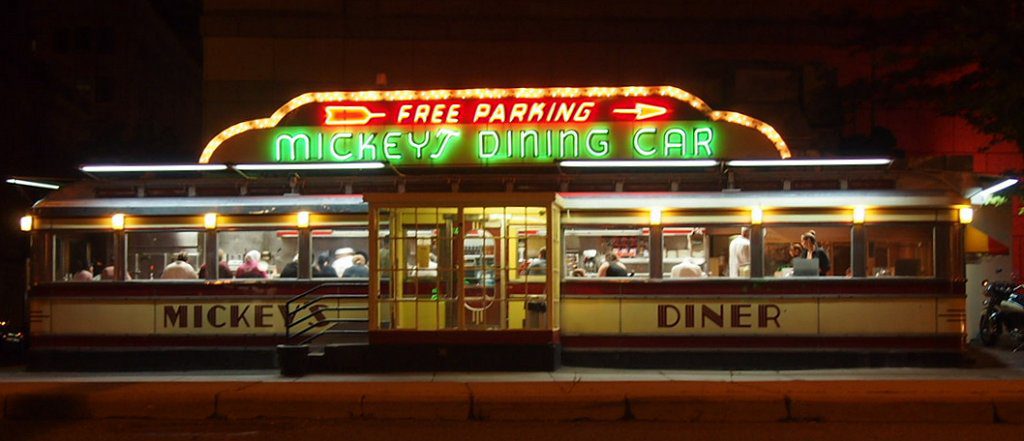 Mickeys Diner night